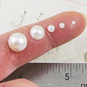 Mixed Size Ivory Flat-Back Pearls